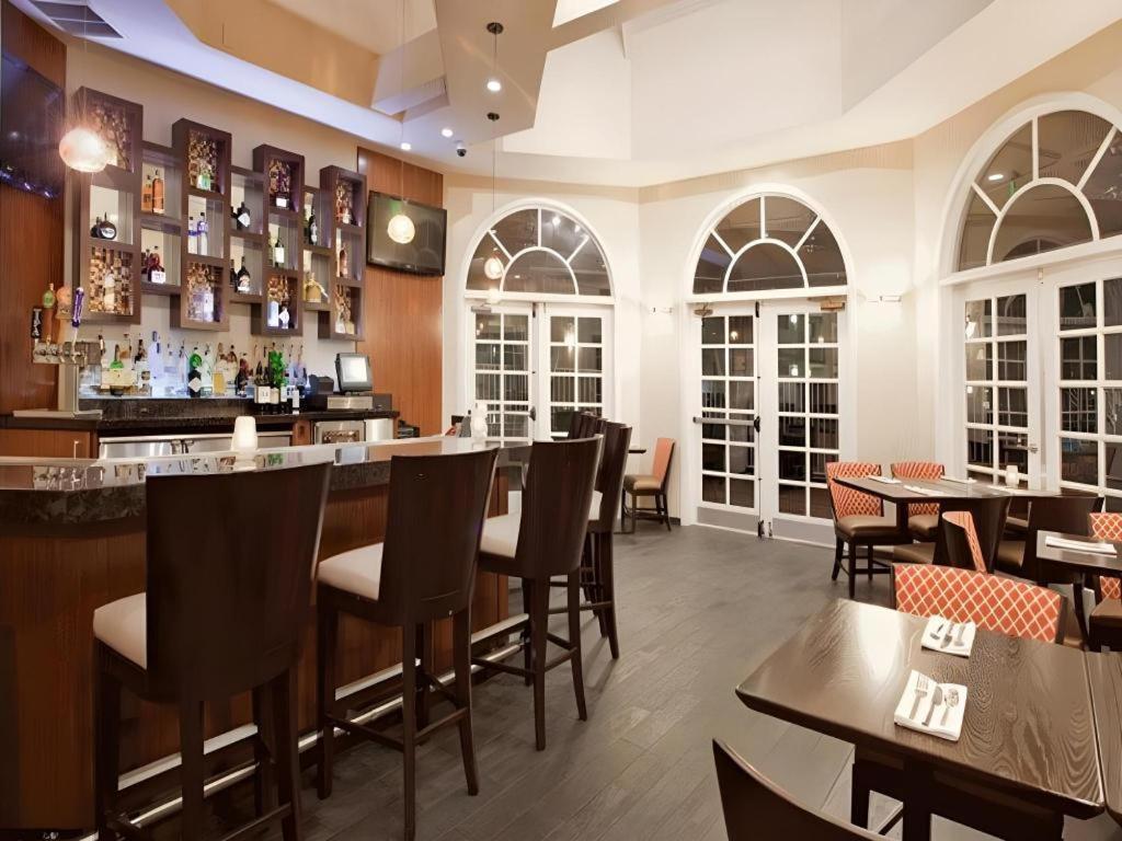 Hotel San Diego-Rancho Bernardo Экстерьер фото