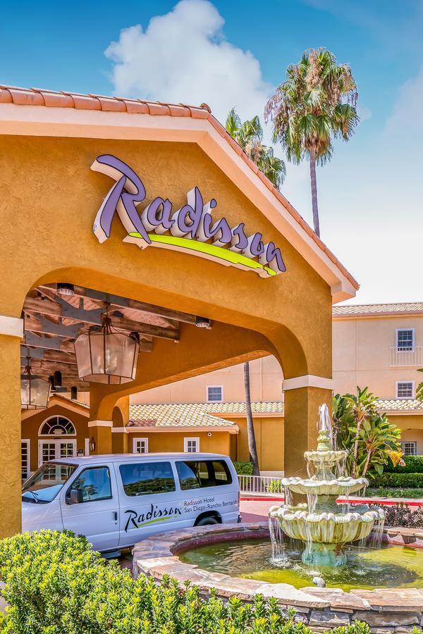 Radisson Hotel San Diego Rancho Bernardo Экстерьер фото