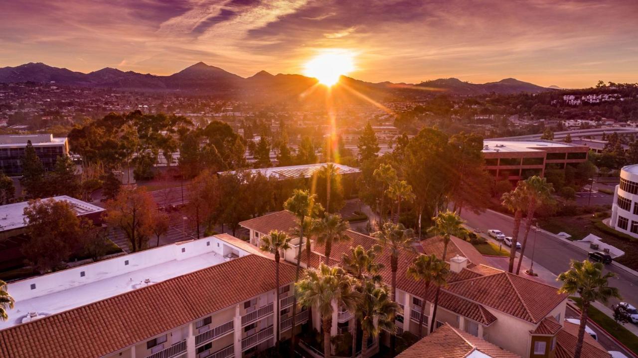 Hotel San Diego-Rancho Bernardo Экстерьер фото