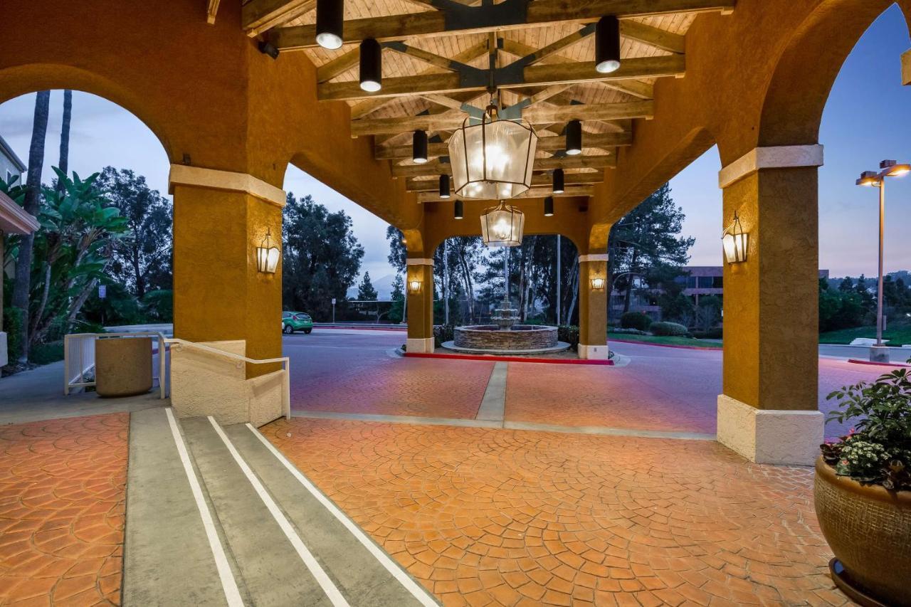 Radisson Hotel San Diego Rancho Bernardo Экстерьер фото